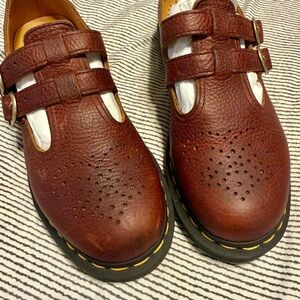 Dr. Martens 8065 Mary Jane’s NWB